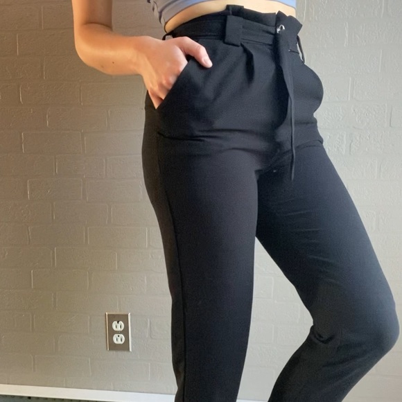 Black pants - Picture 3 of 9